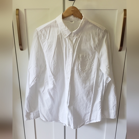 GAP Tops - GAP Button Down Shirt Womens L White Cotton Casual